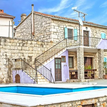 Hh Sterna Villa