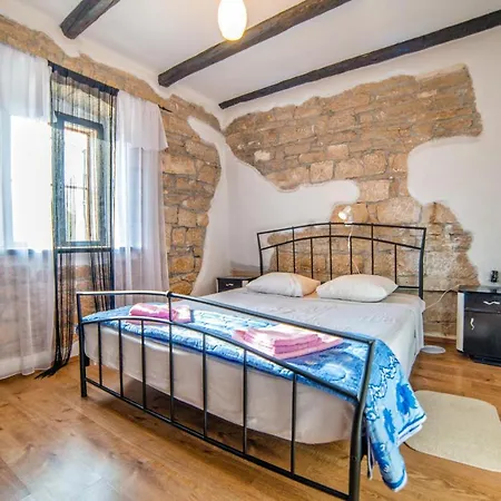 Hh Sterna * Brajkovici (Pazin)