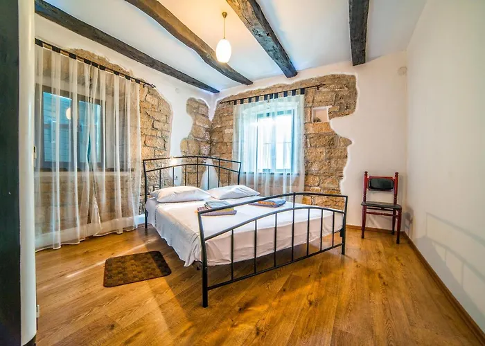 빌라 Hh Sterna Brajkovici (Pazin)